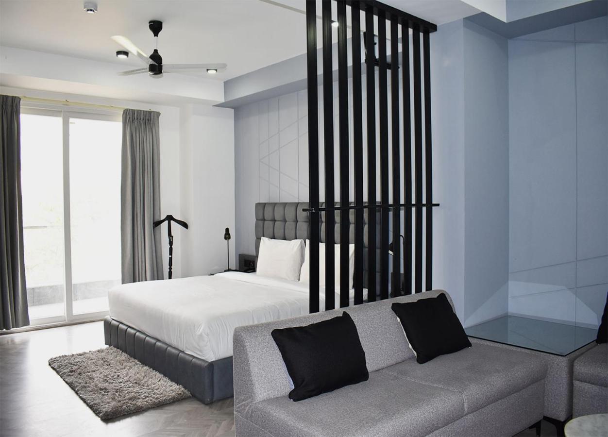 Bedchambers Serviced Apartments - Cyber City Gurgaon Bagian luar foto