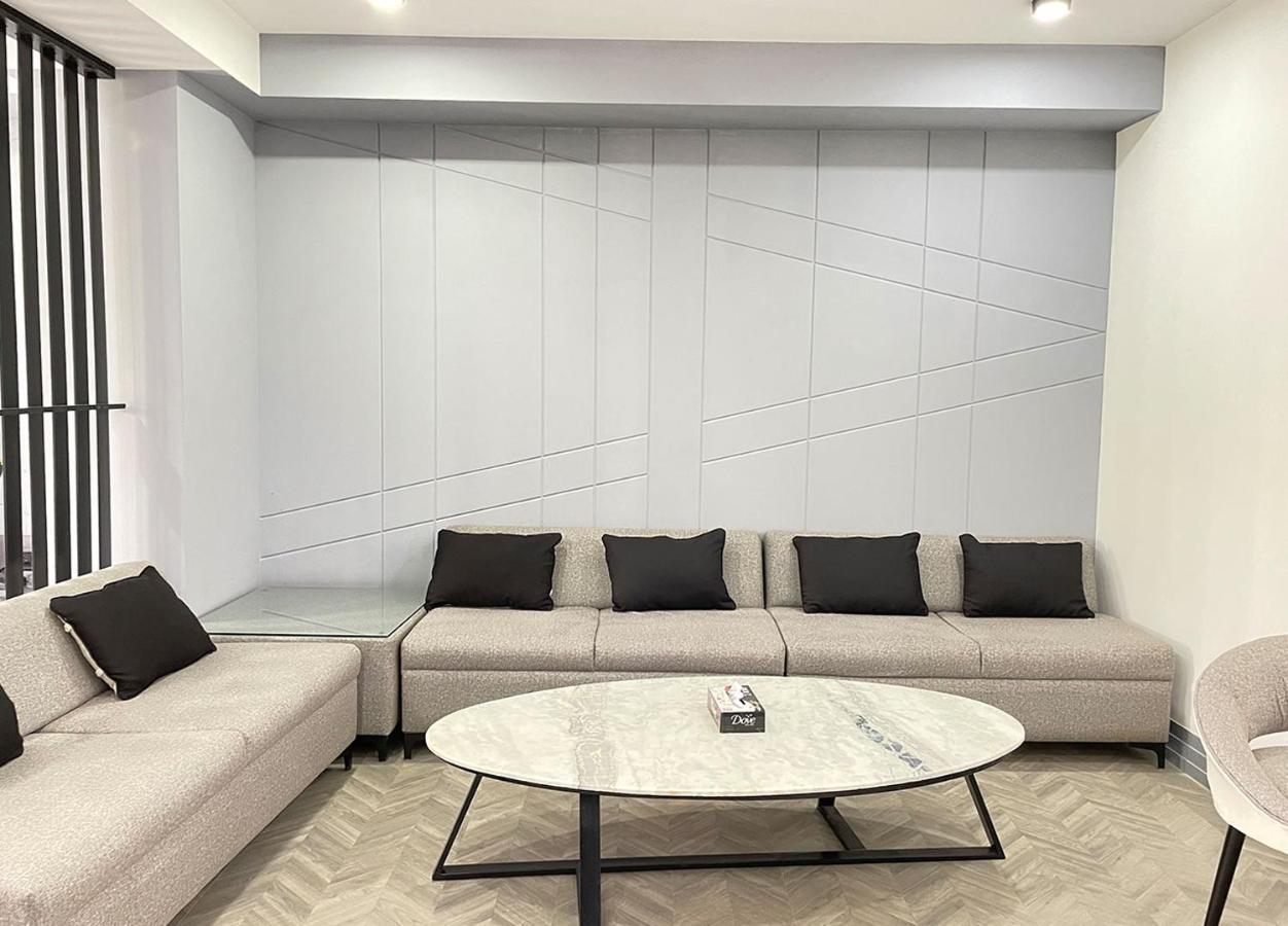 Bedchambers Serviced Apartments - Cyber City Gurgaon Bagian luar foto