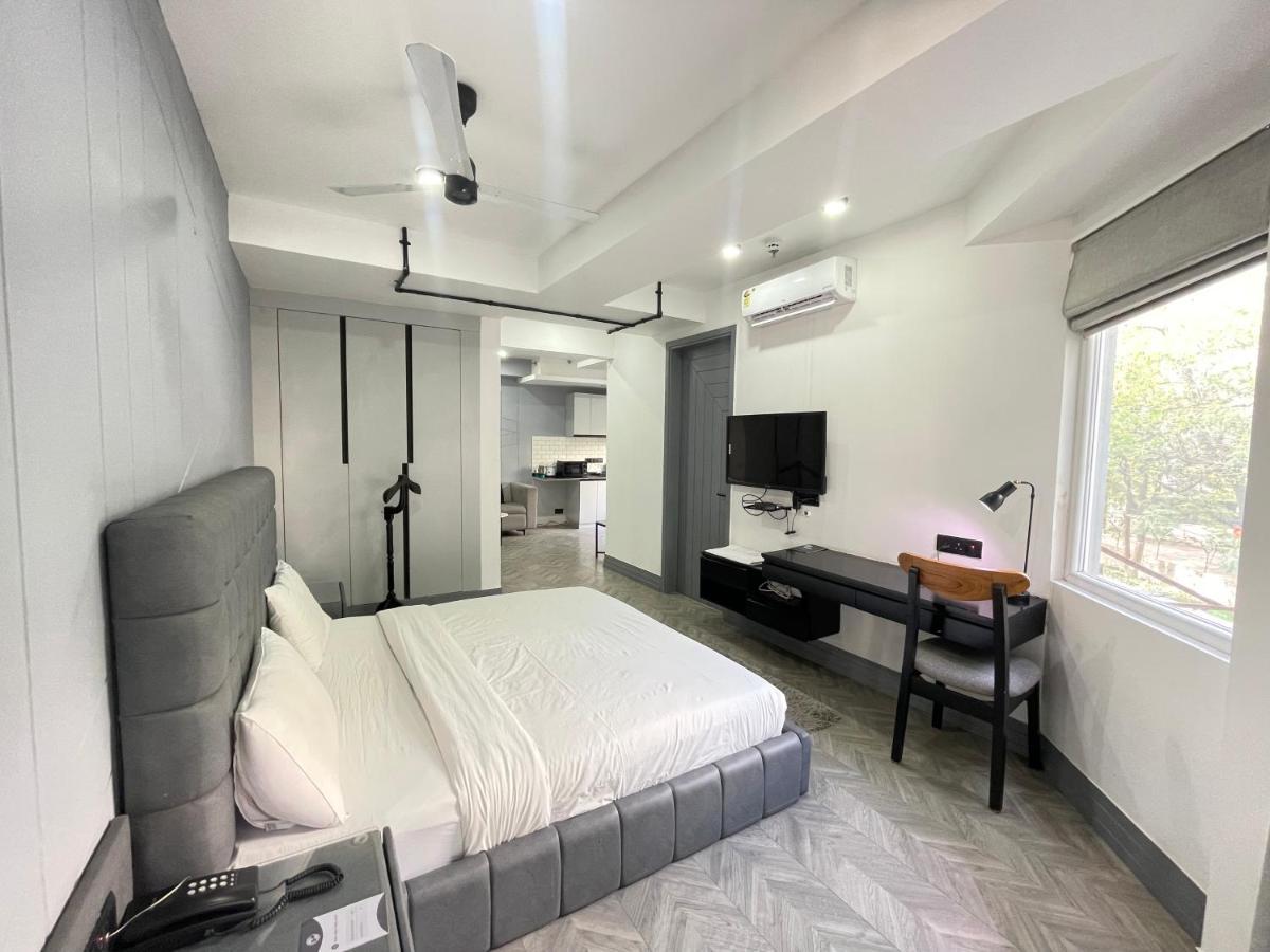 Bedchambers Serviced Apartments - Cyber City Gurgaon Bagian luar foto