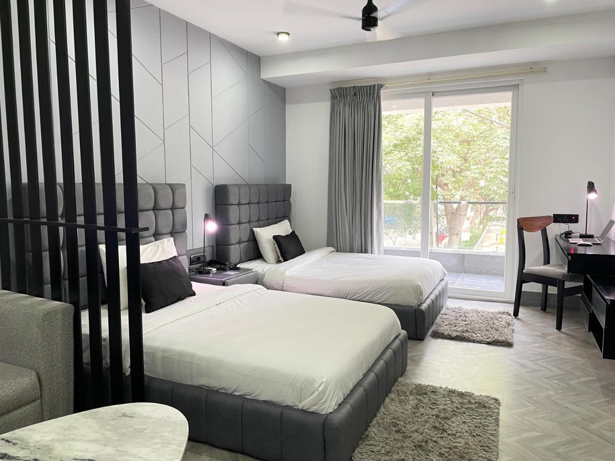 Bedchambers Serviced Apartments - Cyber City Gurgaon Bagian luar foto